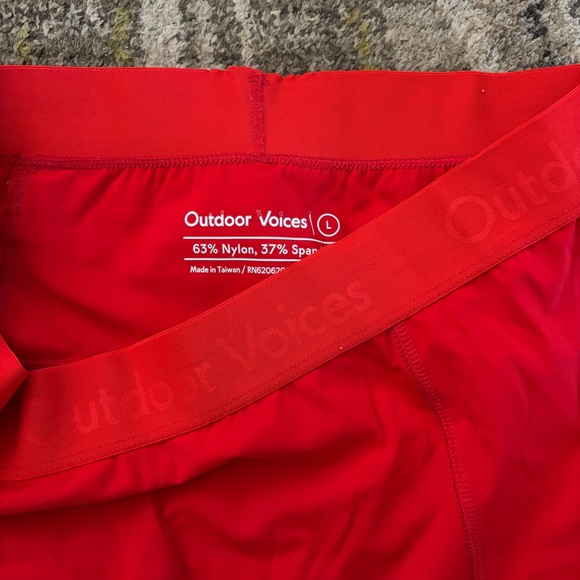 Outdoor Voices shorts ❤️‍🔥 - Picture 2 of 4